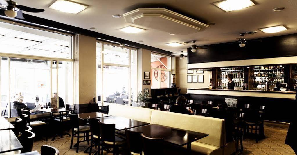 Hotel Brasserie Le Lion D'Or Meximieux Buitenkant foto