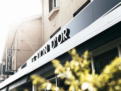 Hotel Brasserie Le Lion D'Or Meximieux Buitenkant foto