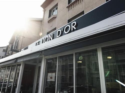 Hotel Brasserie Le Lion D'Or Meximieux Buitenkant foto